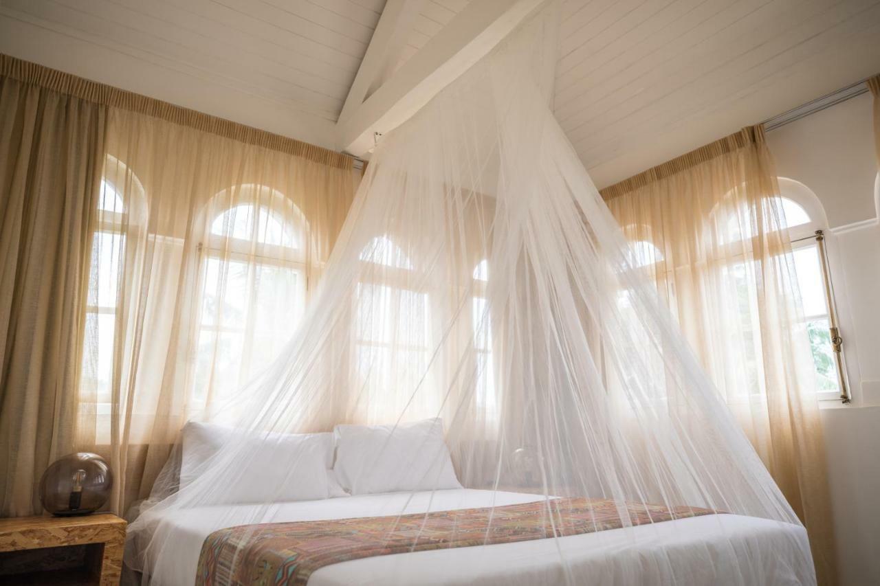Roca Santo Antonio Ecolodge เซาโตเม ภายนอก รูปภาพ
